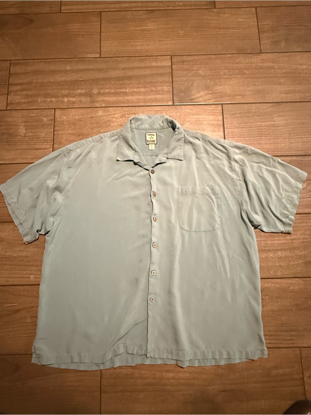 Vintage Tommy Bahama Shirt Mens XL Green Silk Island Hawaiian Camp Collar Beach